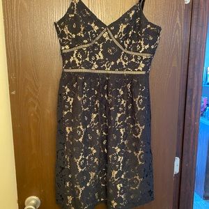 Spaghetti strap navy/nude dress